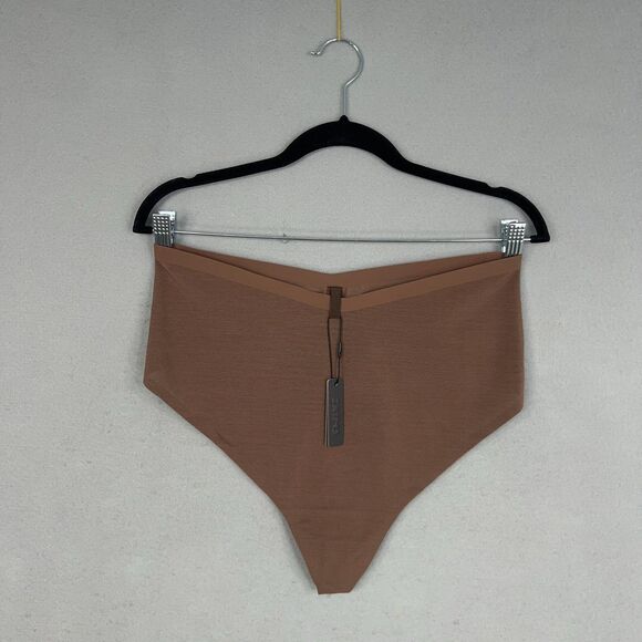 Skims Underwear Womens 3X Brown Cocoa Neutral Seamless Sculpt Mid Waist Thong - Picture 1 of 16
